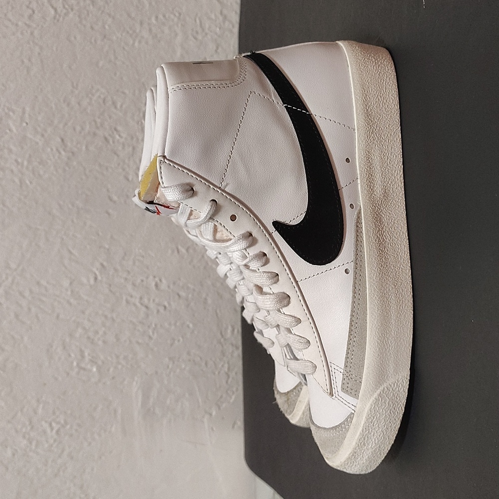 Nike Blazer Vintage White Black Sneakers Shoes Women's Size 8 - Picture 4 of 10
